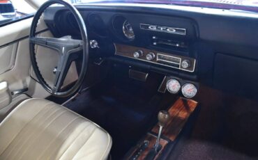 Pontiac-gto-1969-red-23