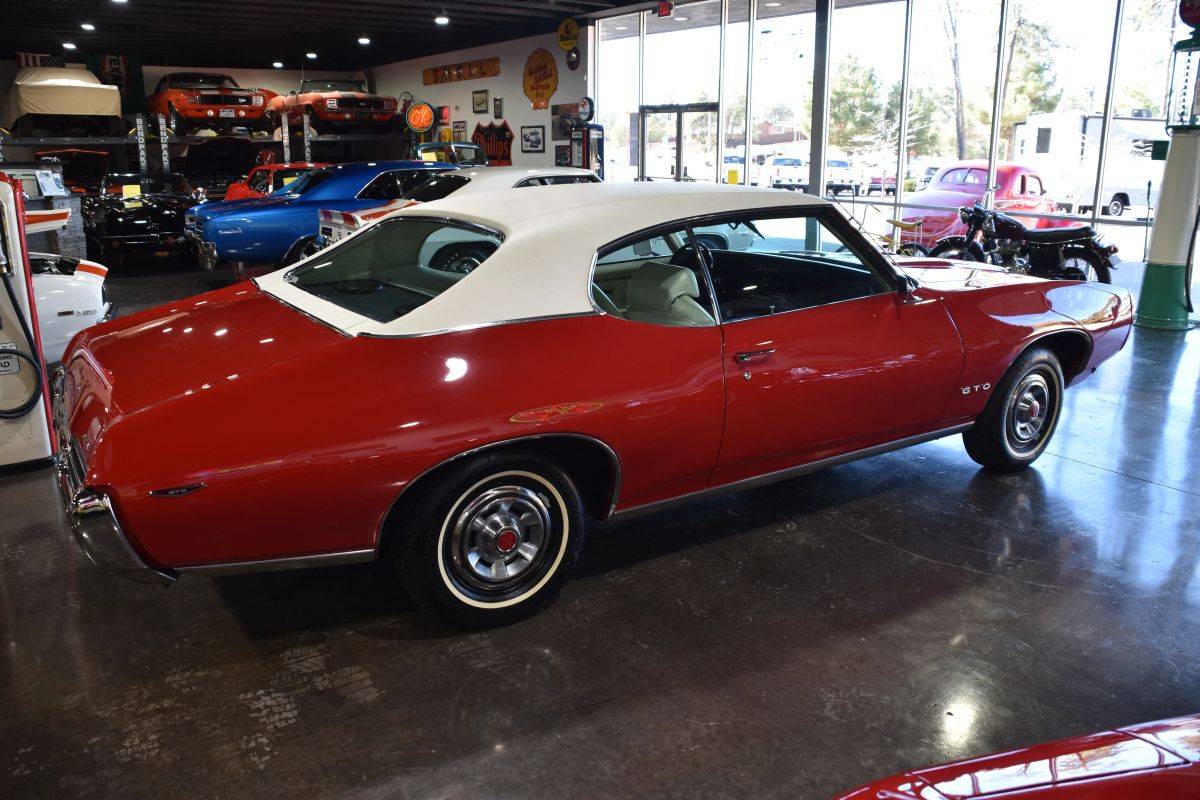 Pontiac-gto-1969-red-7