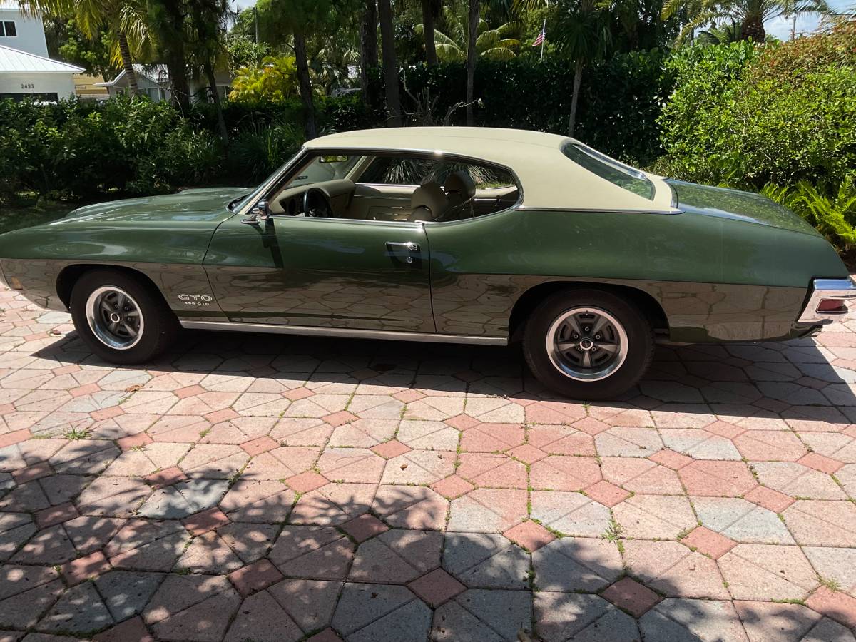 Pontiac-gto-1970-green-7