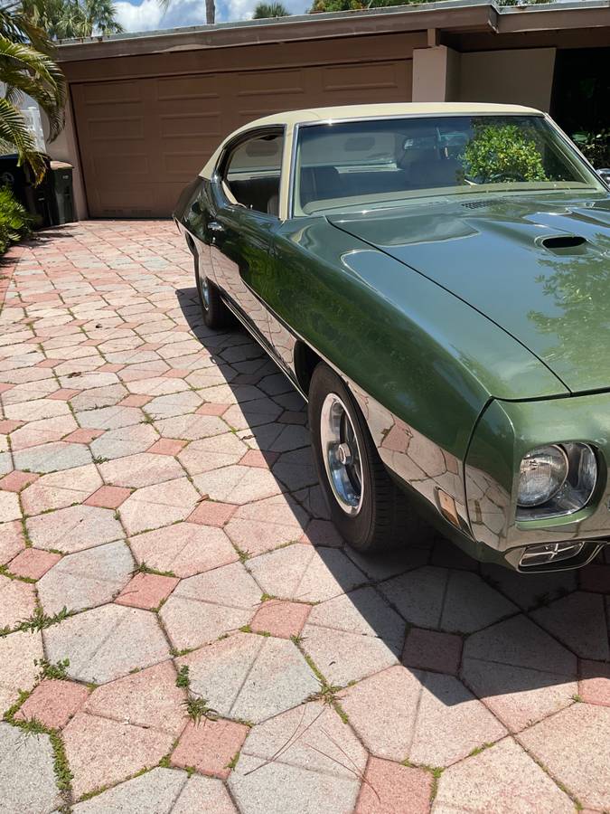 Pontiac-gto-1970-green-9