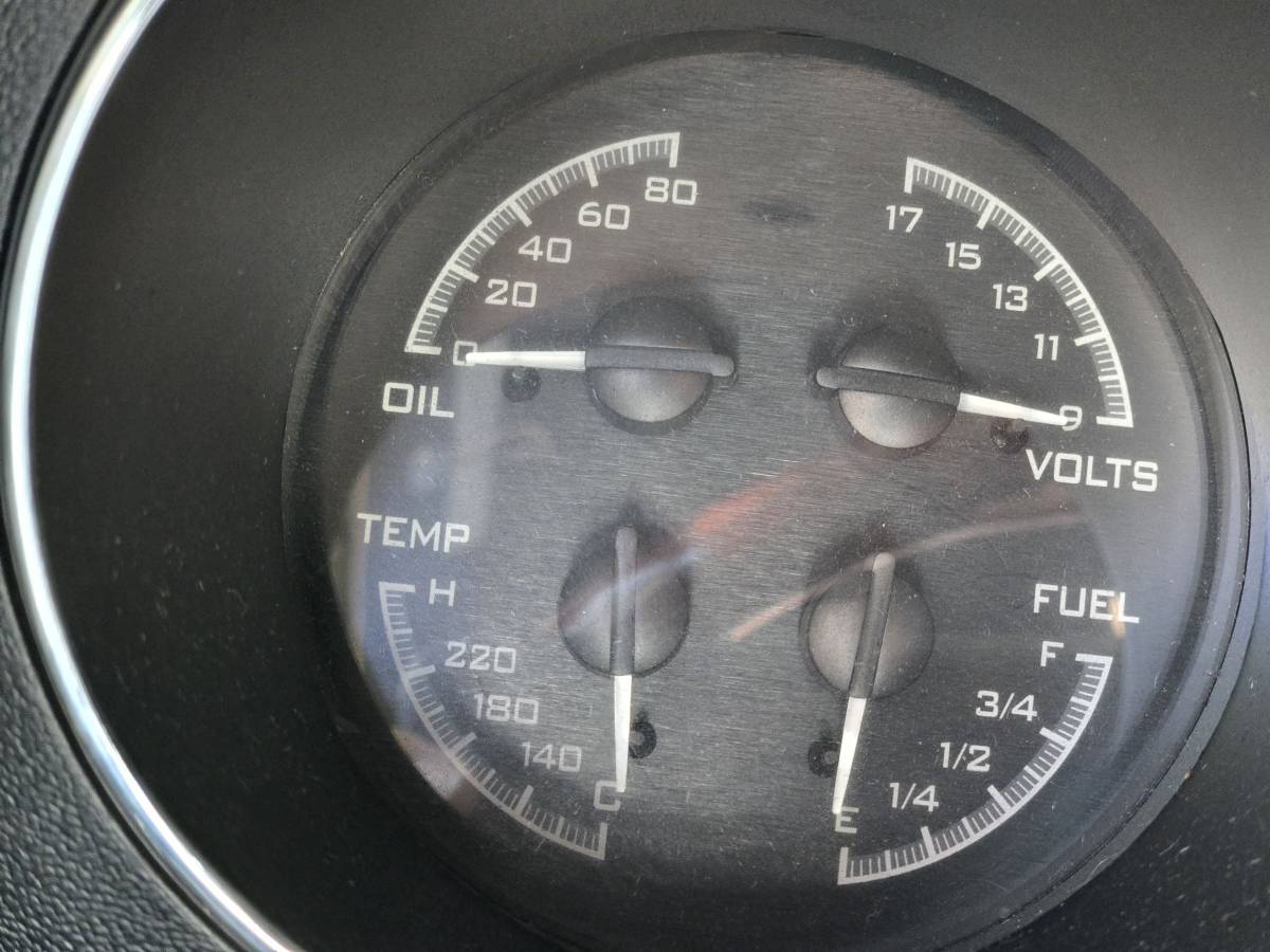 Pontiac-gto-1972-green-10