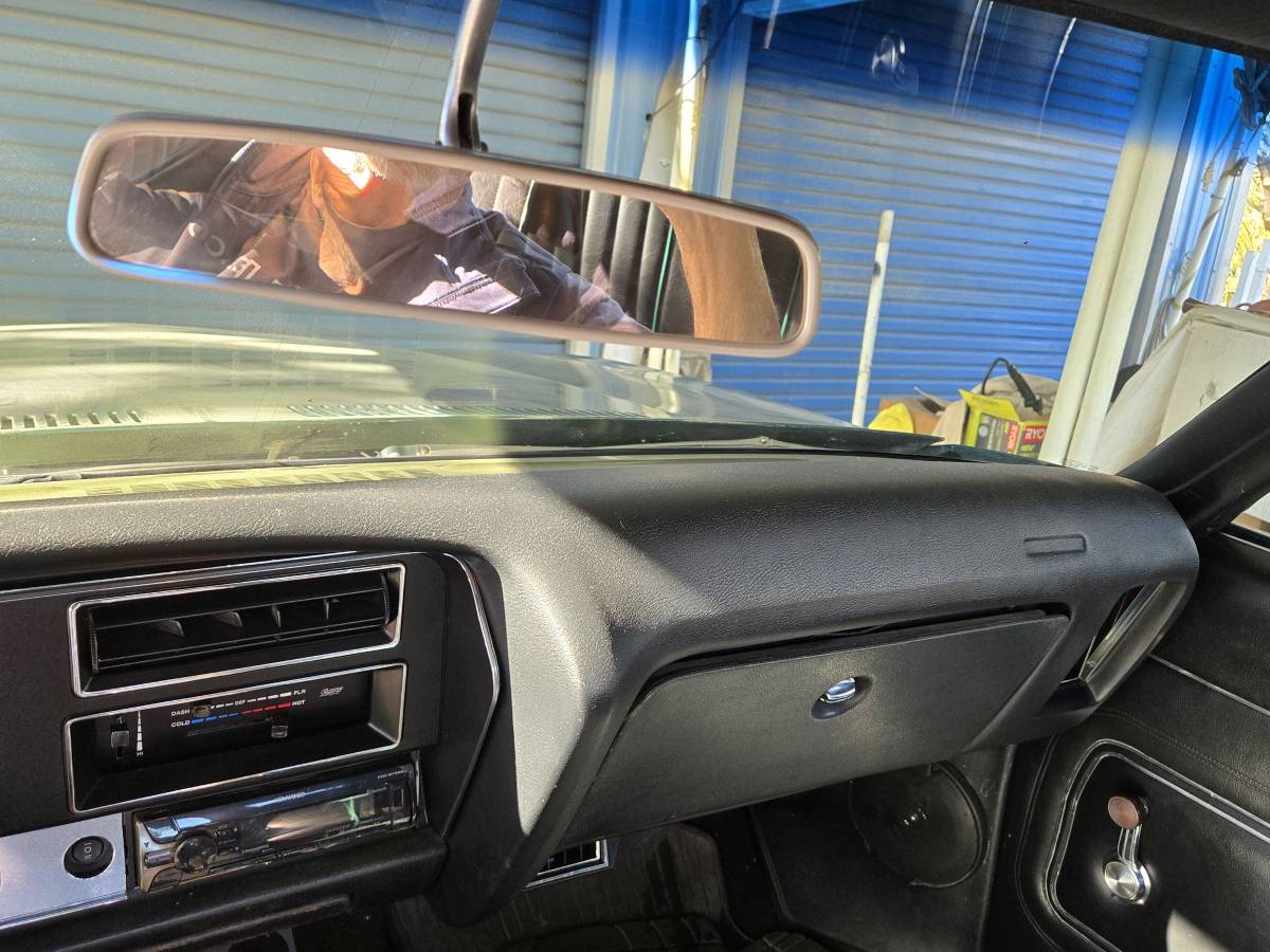 Pontiac-gto-1972-green-14