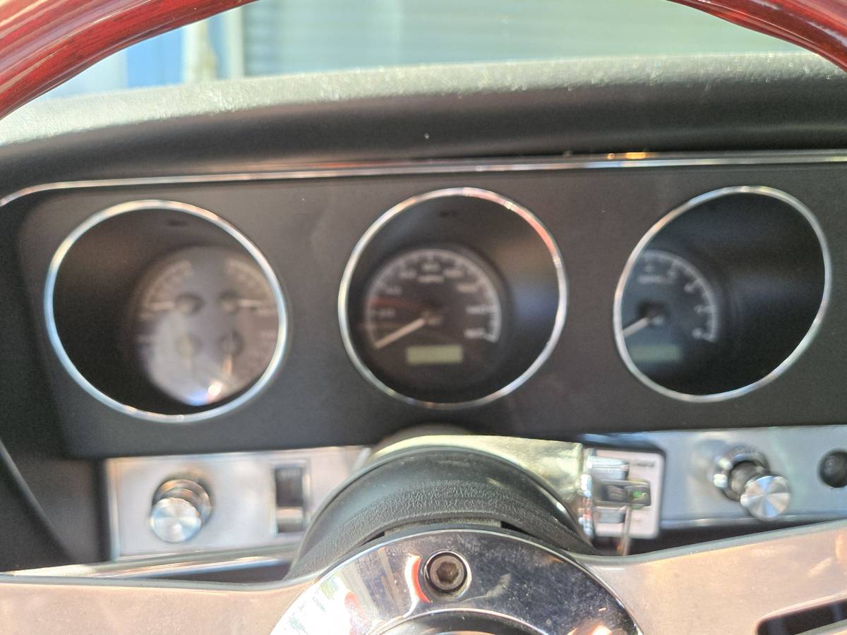 Pontiac-gto-1972-green-15