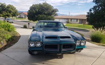 Pontiac-gto-1972-green-16