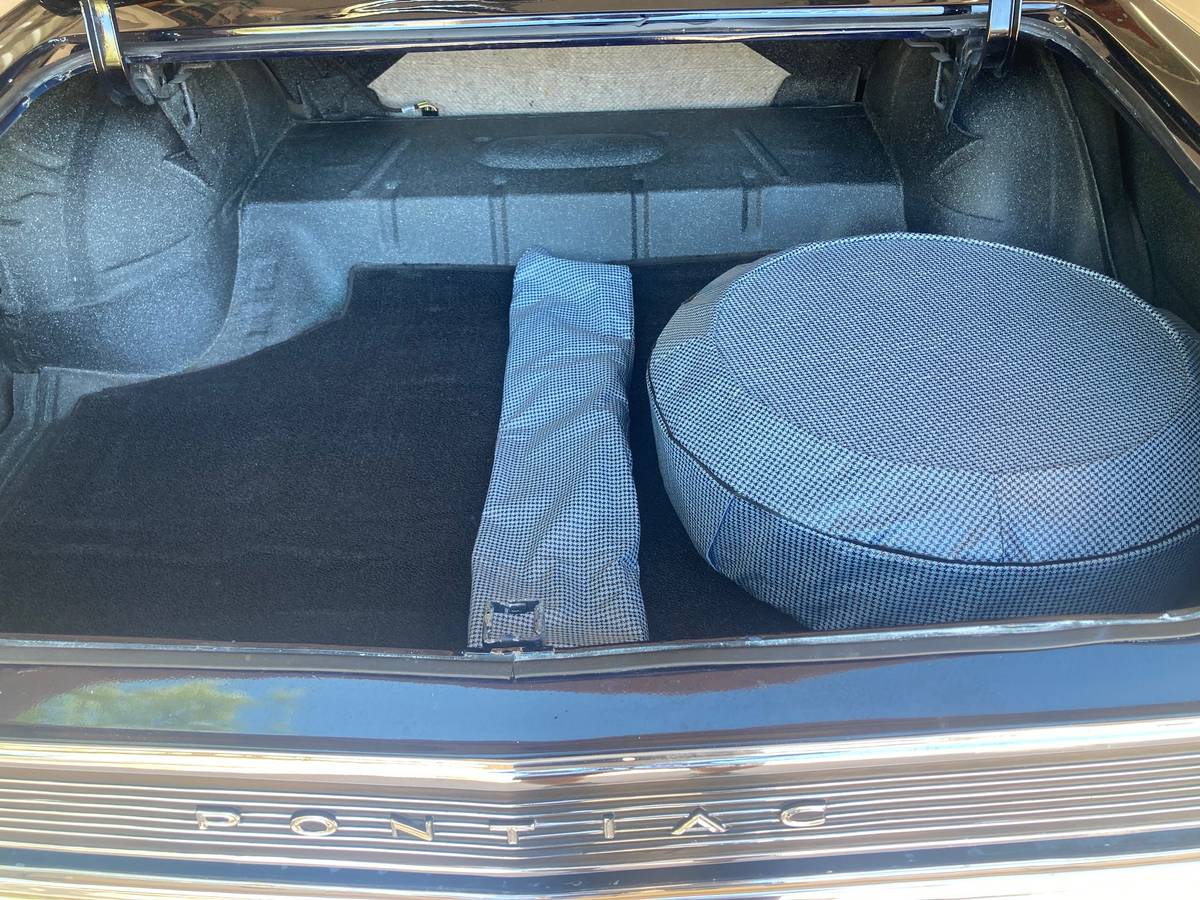 Pontiac-lemans-1965-blue-10