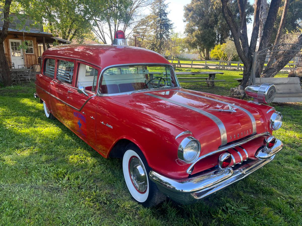 Pontiac-station-wagon-1955-2