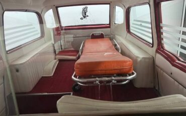 Pontiac-station-wagon-1955-66