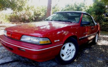 Pontiac-sunbird-1993-1