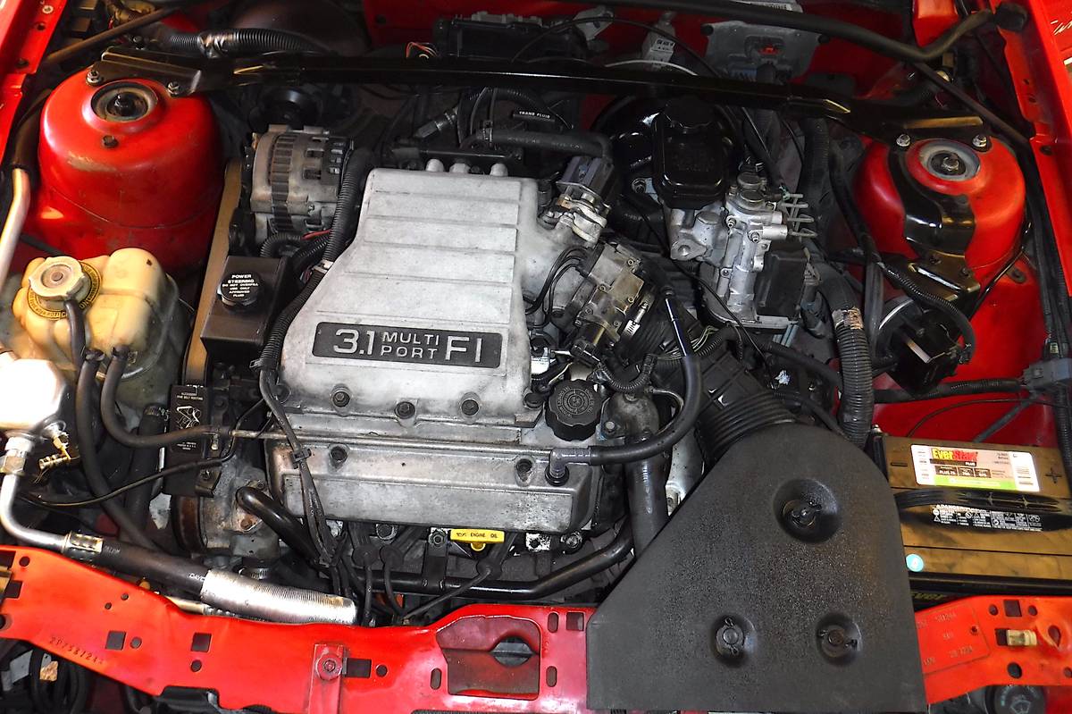 Pontiac-sunbird-1993-5