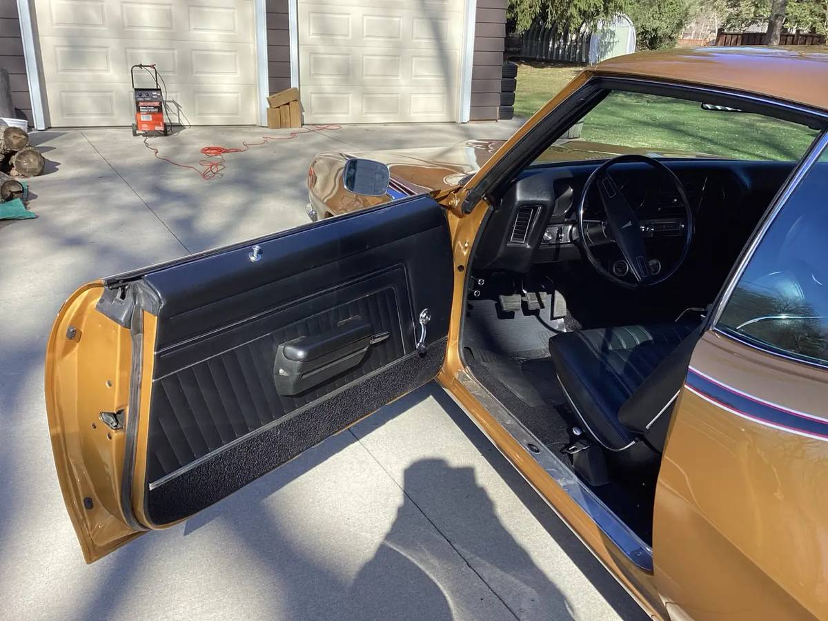 Pontiac-tempest-1970-2