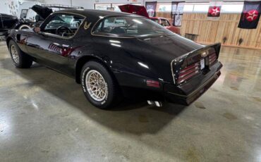 Pontiac-trans-am-1977-black-11