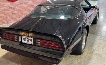 Pontiac-trans-am-1977-black-4