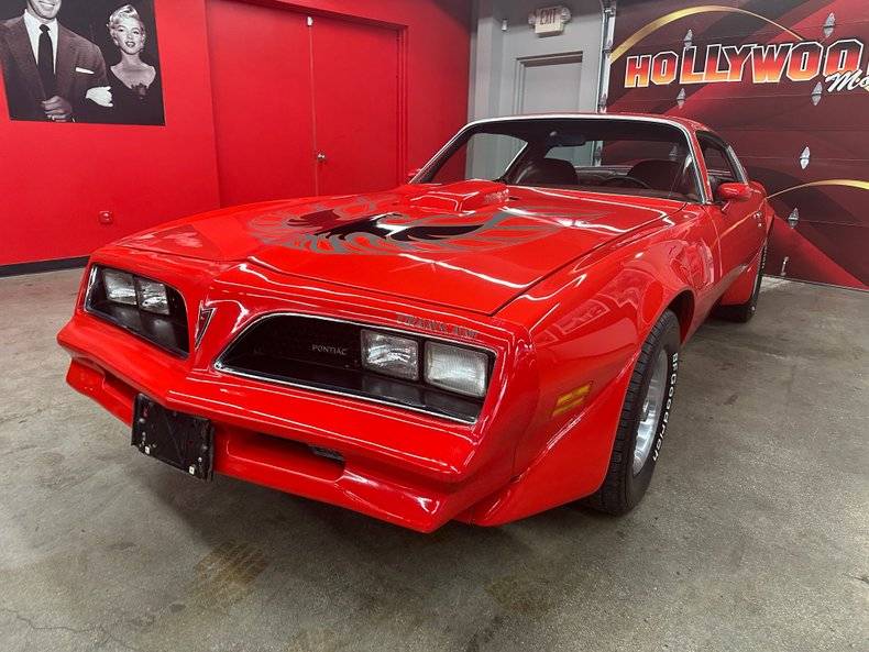 Pontiac-trans-am-1977-red-3