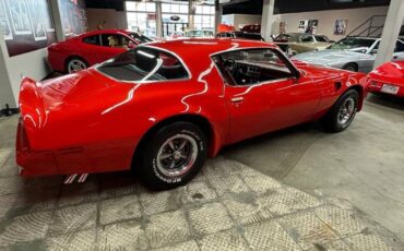 Pontiac-trans-am-1977-red-5