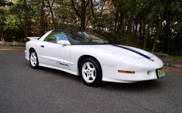 Pontiac-trans-am-1994-white-3
