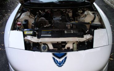 Pontiac-trans-am-1994-white-4