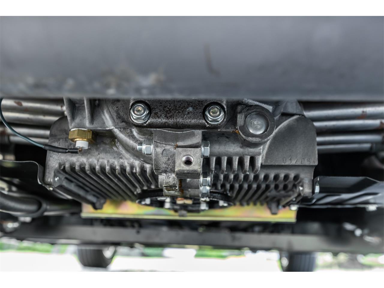 Porsche-356-replica-1957-Seal-Gray-Brown-Diamond-Stitch-14