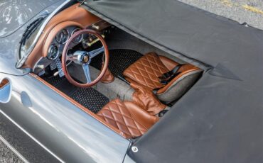 Porsche-356-replica-1957-Seal-Gray-Brown-Diamond-Stitch-25