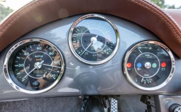 Porsche-356-replica-1957-Seal-Gray-Brown-Diamond-Stitch-30