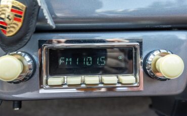 Porsche-356-replica-1957-Seal-Gray-Brown-Diamond-Stitch-38