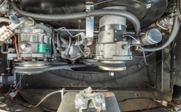 Porsche-356-replica-1957-Seal-Gray-Brown-Diamond-Stitch-48