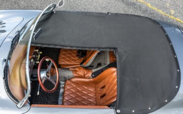 Porsche-356-replica-1957-Seal-Gray-Brown-Diamond-Stitch-8