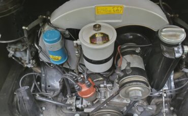 Porsche-356c-1964-yellow-11