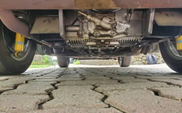 Porsche-356c-1964-yellow-12