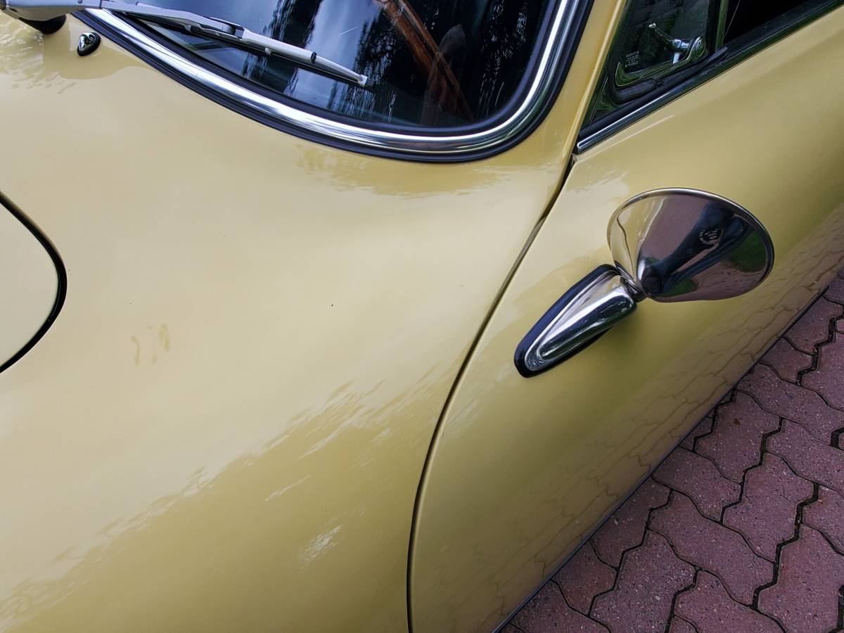 Porsche-356c-1964-yellow-18