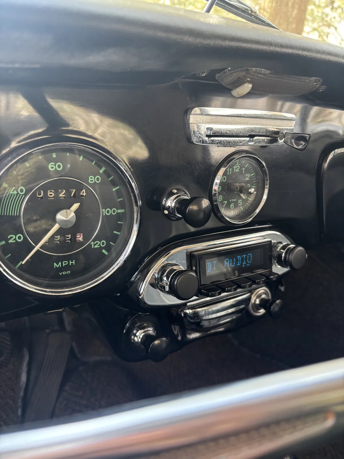 Porsche-356c-1965-Slate-Grey-6401-Black-2