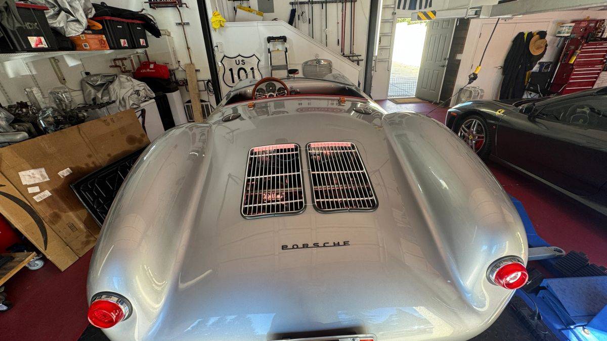 Porsche-550-spyder-replica-1955-silver-11