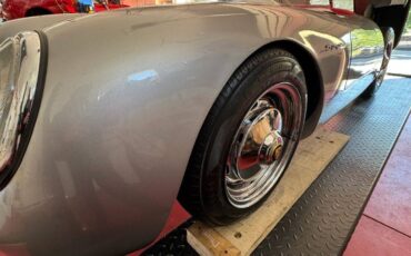 Porsche-550-spyder-replica-1955-silver-13