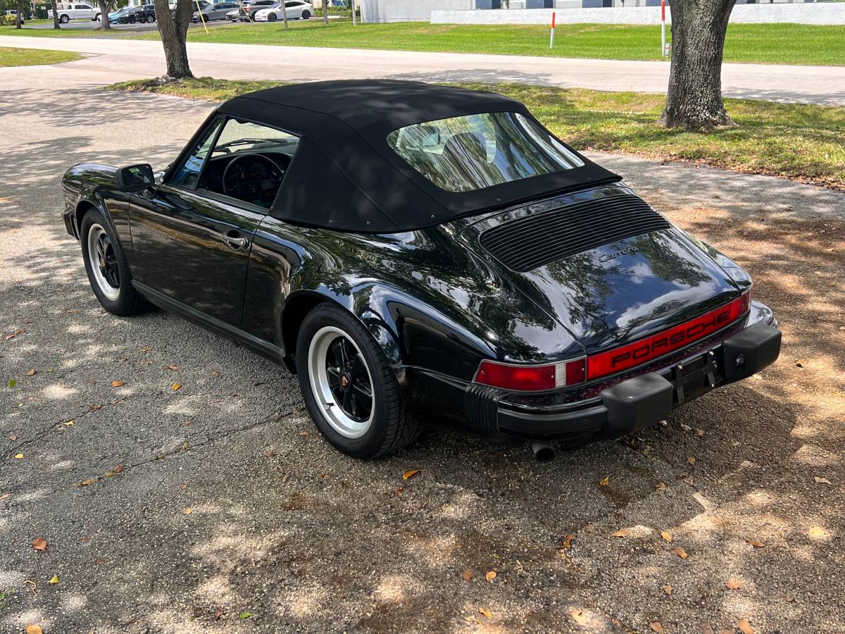 Porsche-911-carrera-1986-1