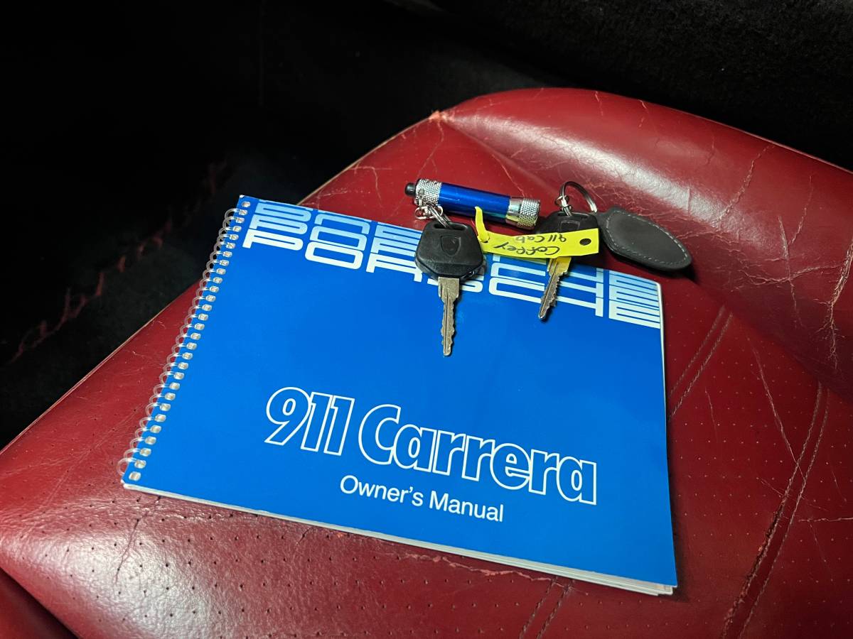 Porsche-911-carrera-1986-29