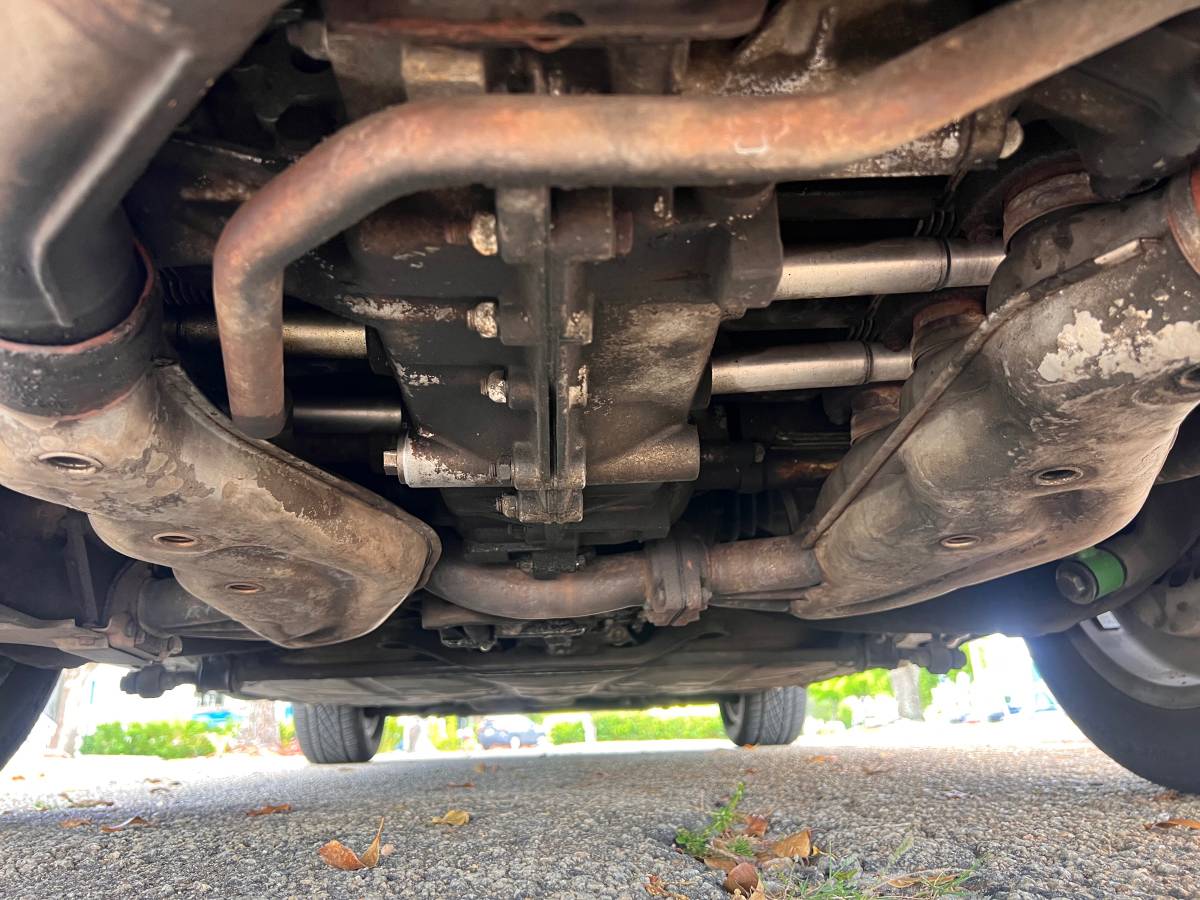 Porsche-911-carrera-1986-51