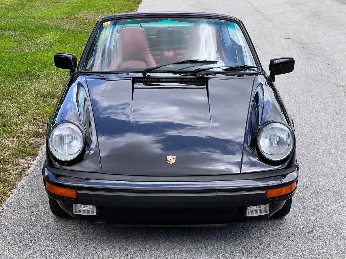 Porsche-911-carrera-1986-81