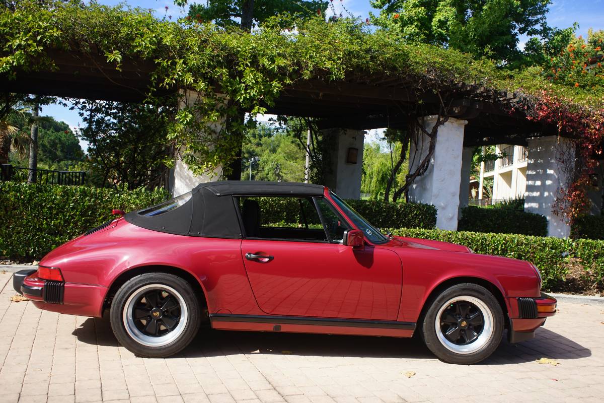 Porsche-911-carrera-1989-red-10