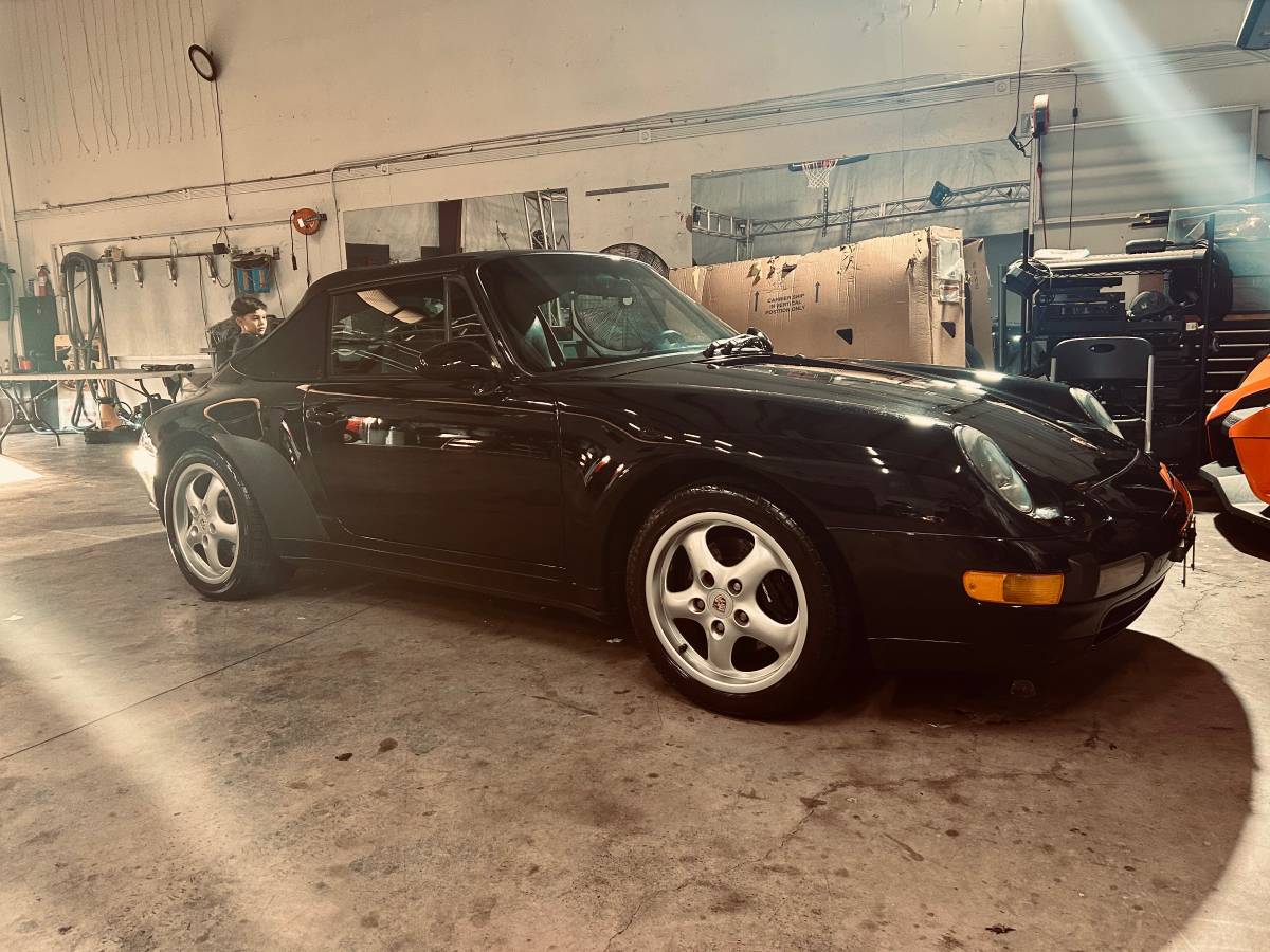 Porsche-911-carrera-1996-black-1
