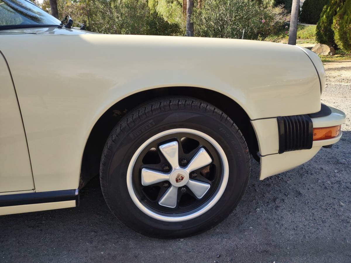 Porsche-911-s-1977-10