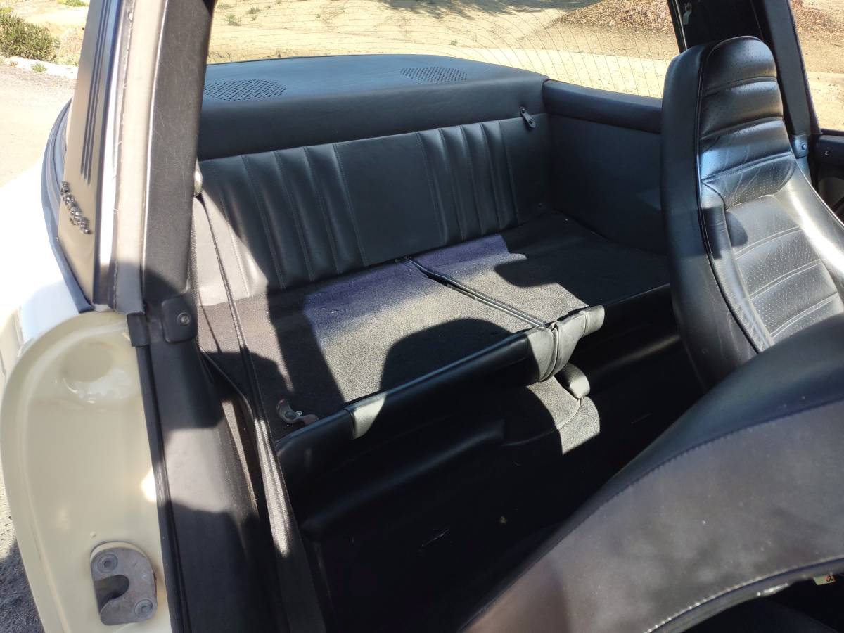 Porsche-911-s-1977-9