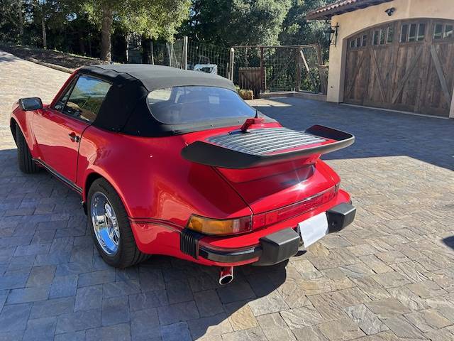 Porsche-911-sc-cabriolet-1983-red-10