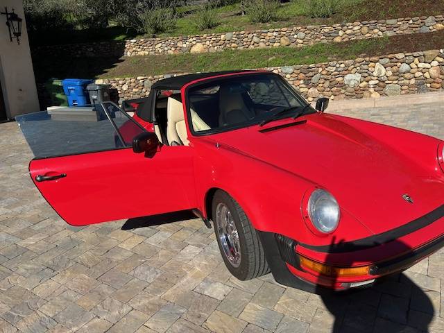 Porsche-911-sc-cabriolet-1983-red-7