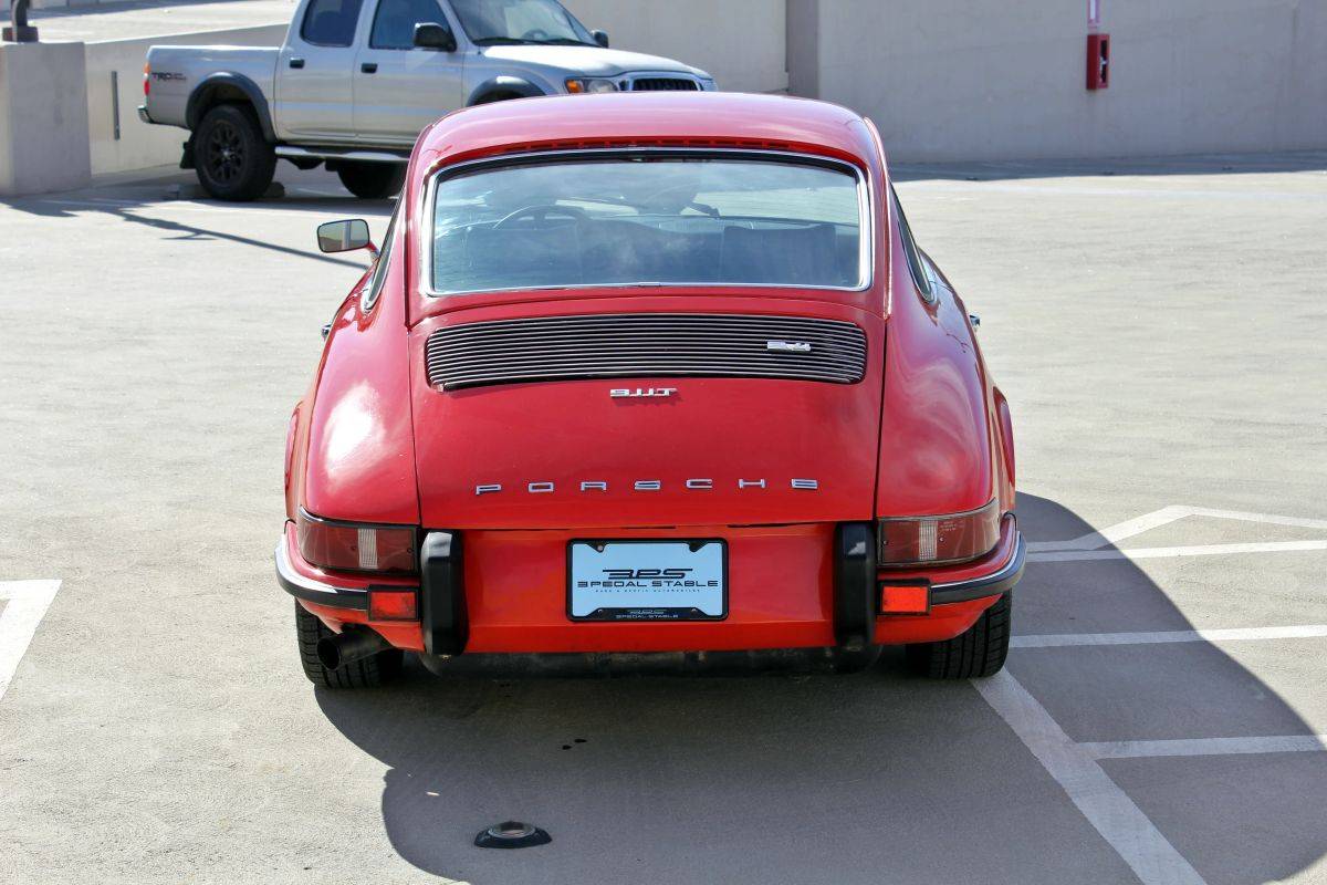 Porsche-911-t-coupe-1973-red-5