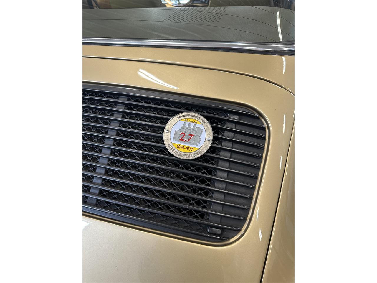 Porsche-911s-2dr-targa-1976-Platinum-metalic-Tan-11