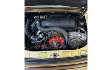 Porsche-911s-2dr-targa-1976-Platinum-metalic-Tan-12