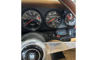 Porsche-911s-2dr-targa-1976-Platinum-metalic-Tan-13