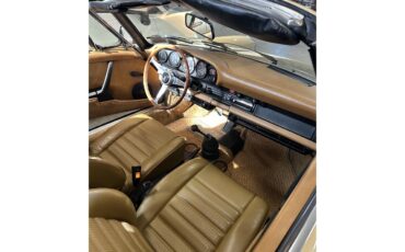 Porsche-911s-2dr-targa-1976-Platinum-metalic-Tan-3