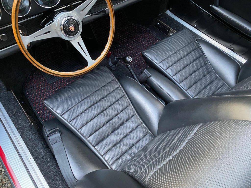 Porsche-911s-targa-1967-red-5