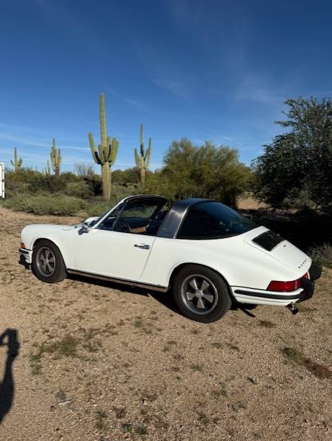 Porsche-911s-targa-1973-white-18