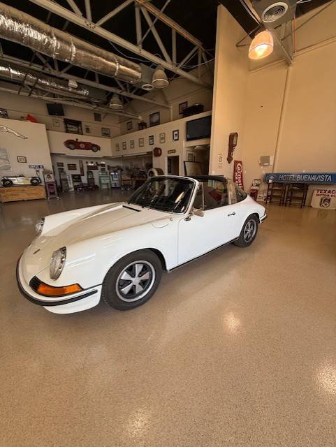 Porsche-911s-targa-1973-white-7